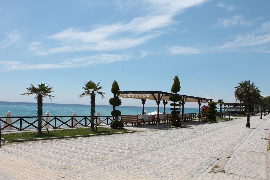 Villa Bianca Studios Посиди Номер фото