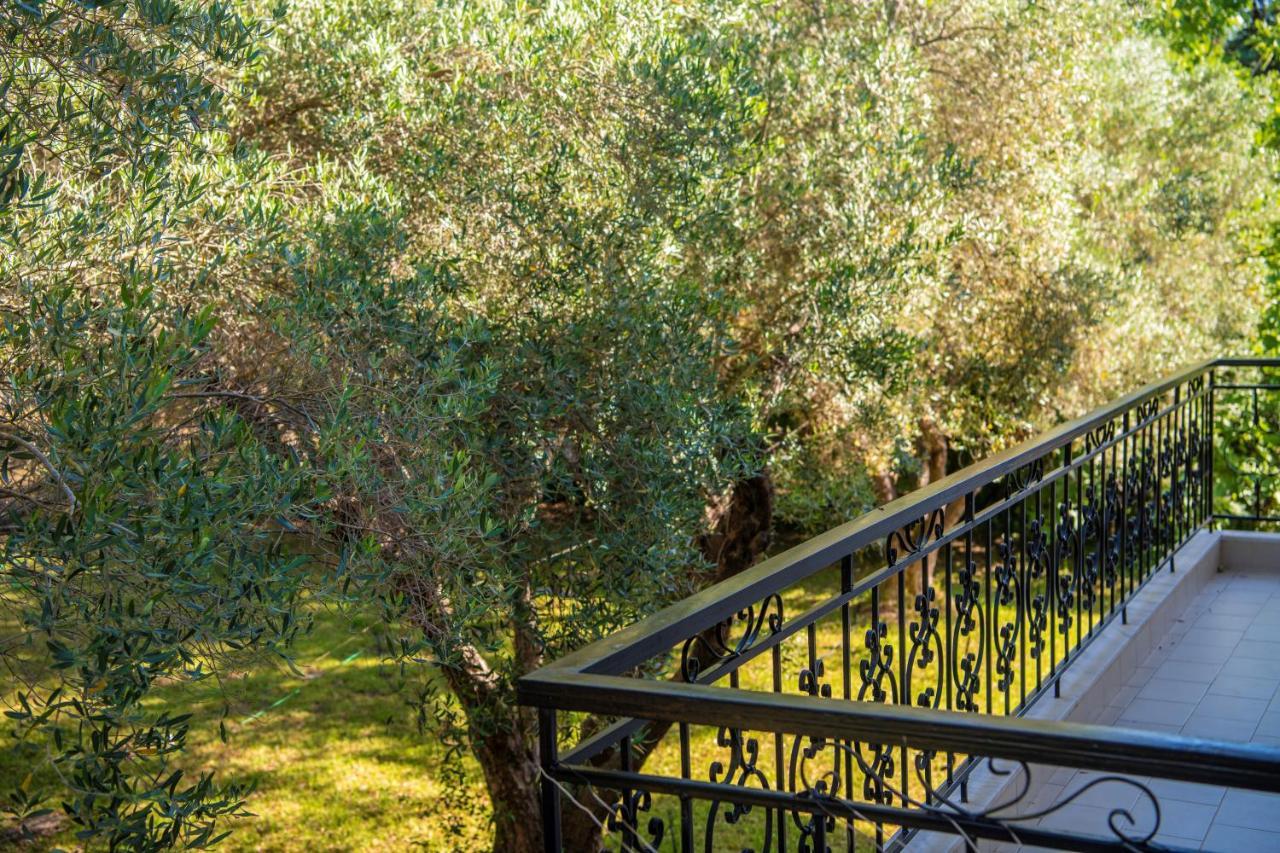 Villa Bianca Studios Посиди Экстерьер фото