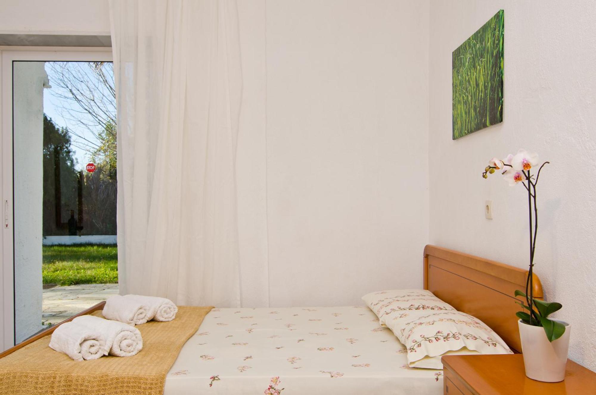 Villa Bianca Studios Посиди Экстерьер фото