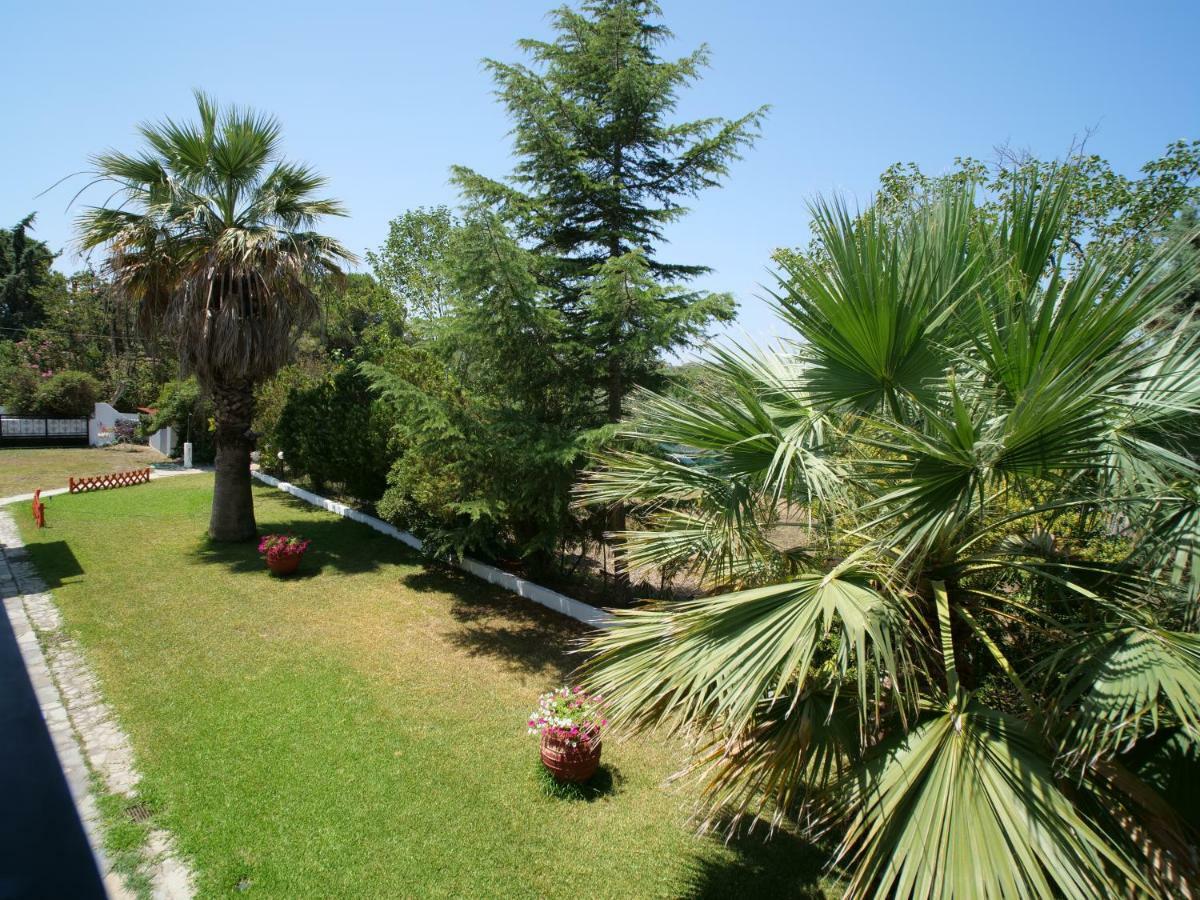 Villa Bianca Studios Посиди Экстерьер фото